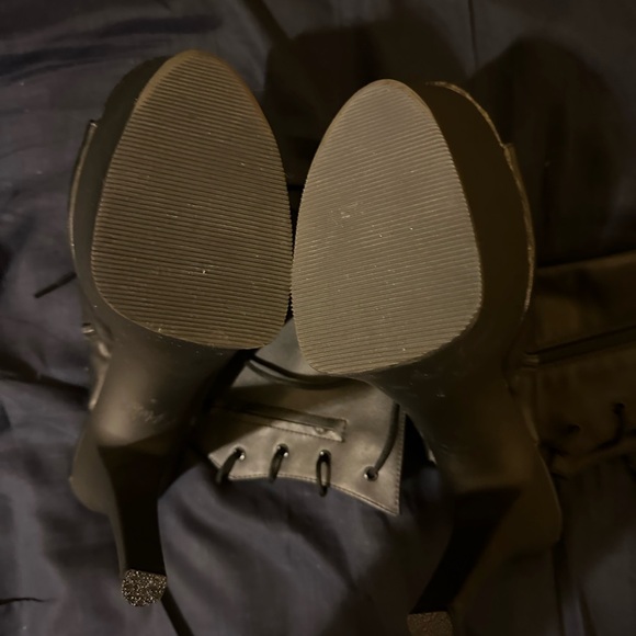 COPY - Pleaser heels - Picture 2 of 2